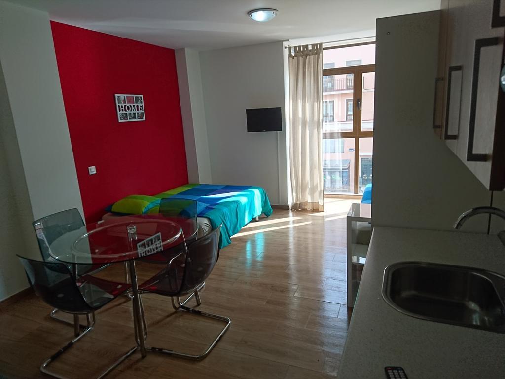 Cinque Terre Apartments 마드리드 외부 사진